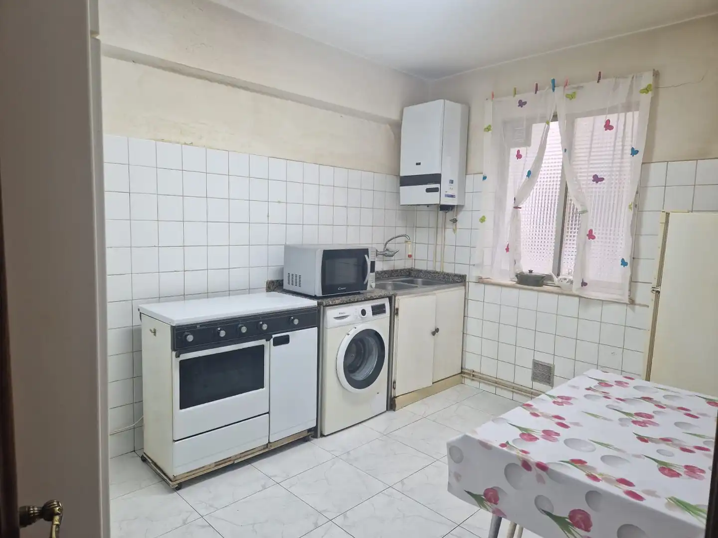 Küche von Wohnung zum Verkauf in Torrelavega  mit Heizung und Terrasse