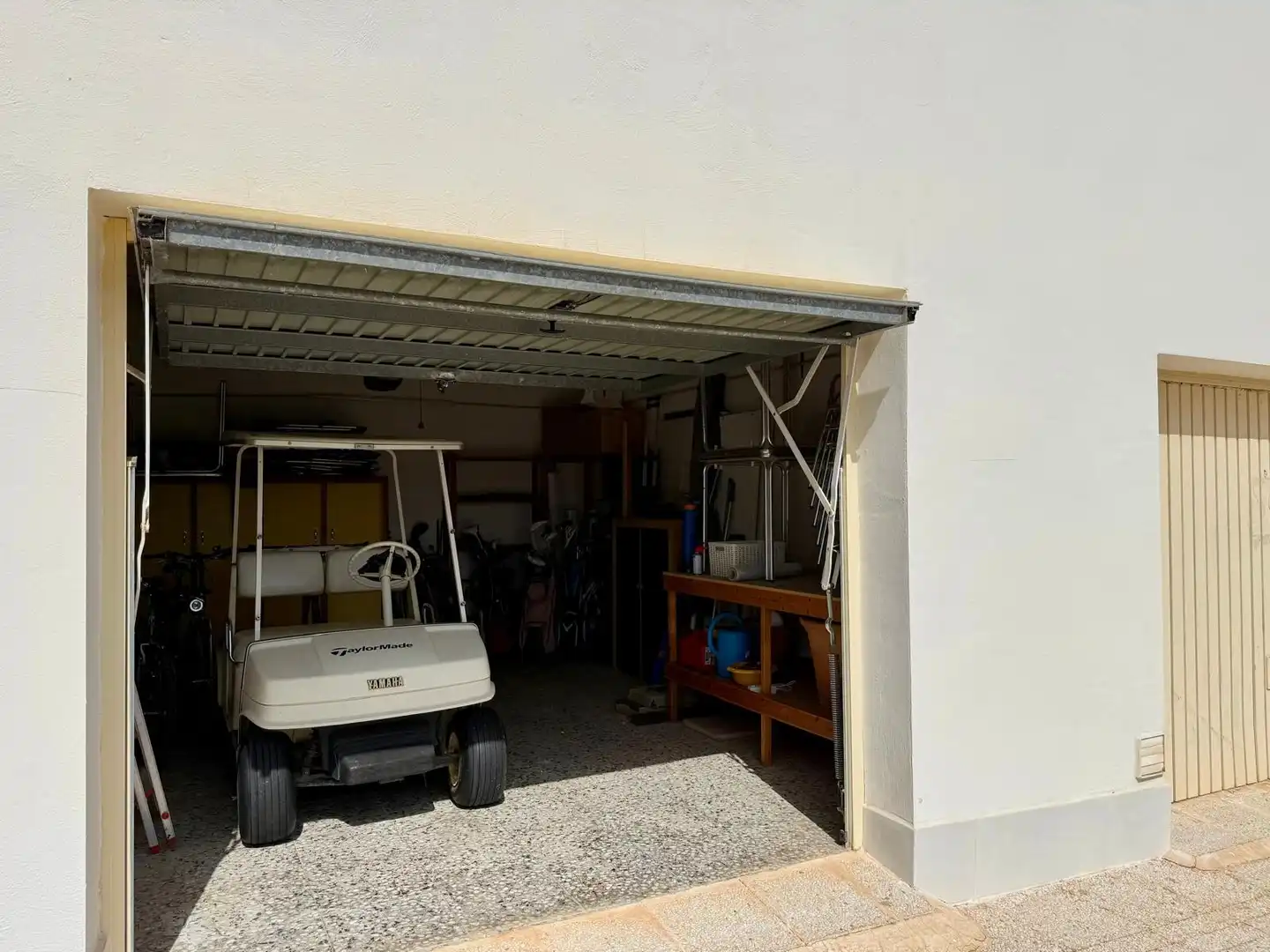 Aparcament de Àtic en venda en Orihuela amb Aire condicionat, Terrassa i Traster
