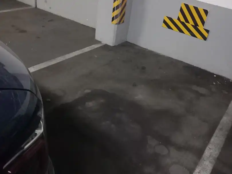 Parkplatz von Garage zum Verkauf in Barcelona