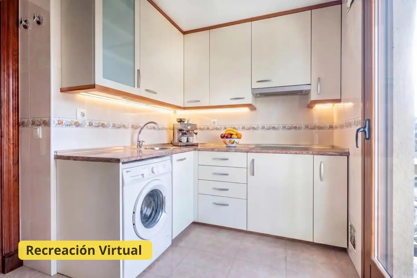 Cocina de Piso en venta en Ávila con Calefacción y Trastero