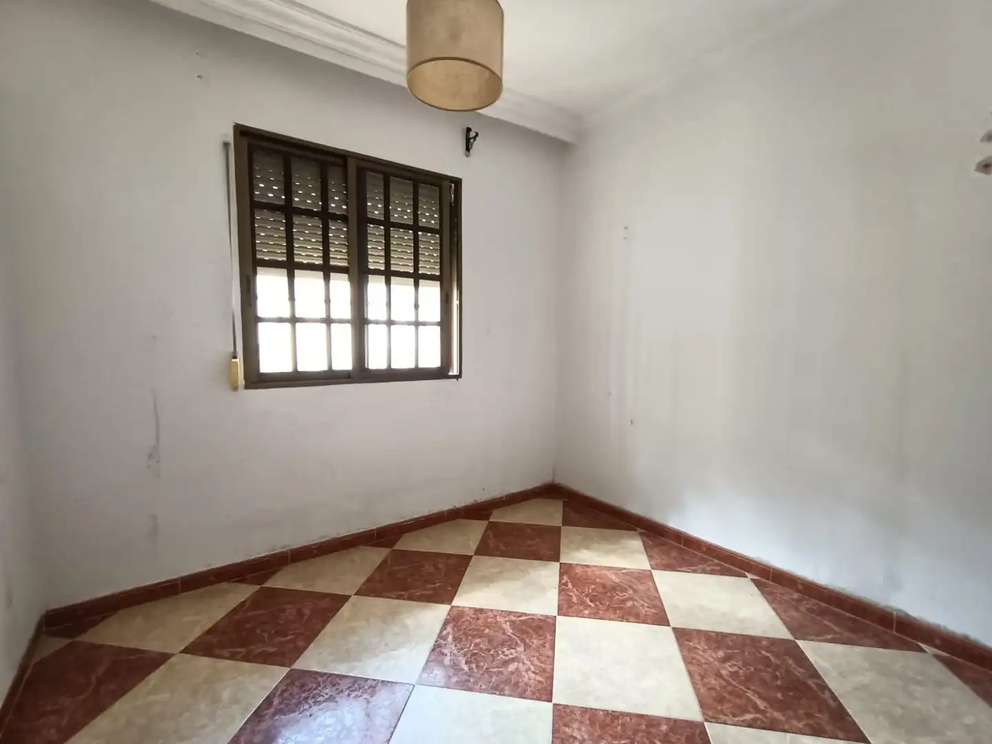 Habitación de Piso en venta en Sevilla con Balcón