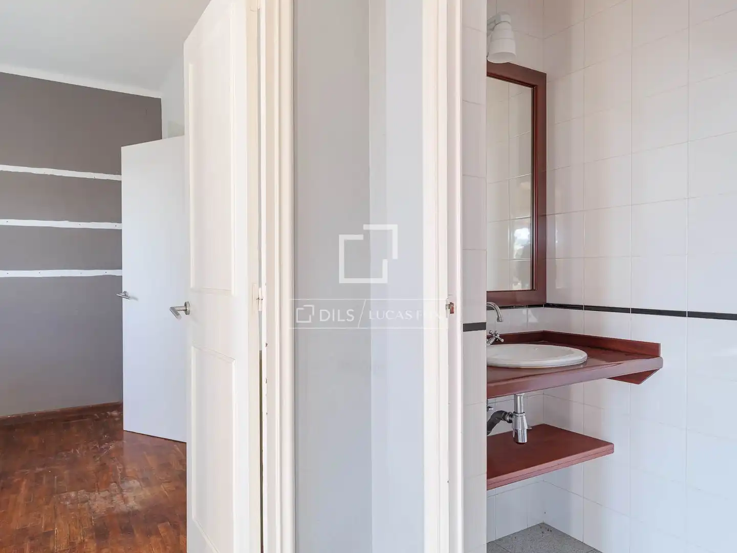 Baño de Casa o chalet de alquiler en Sant Just Desvern con Aire acondicionado, Calefacción y Jardín privado