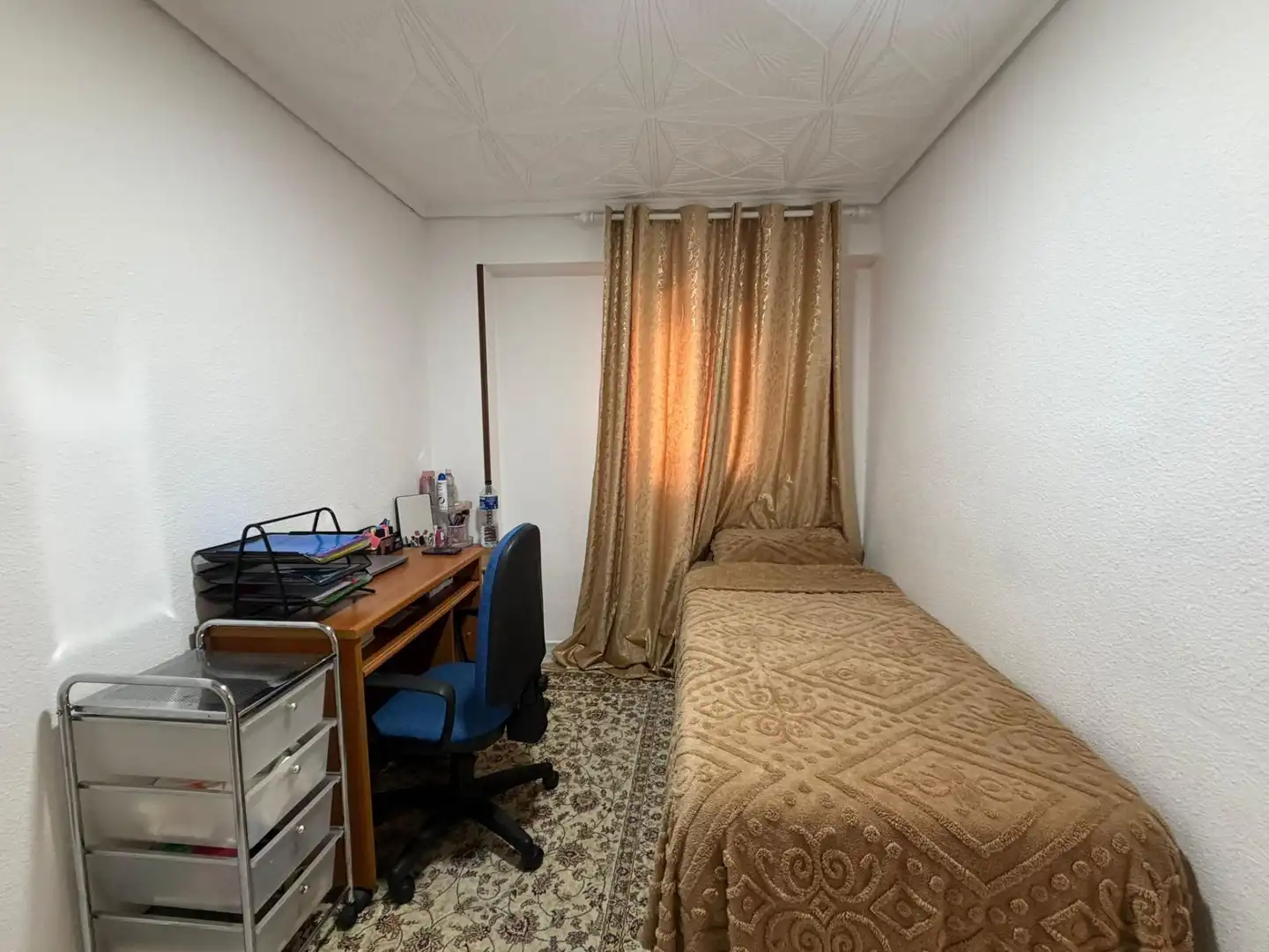 Habitación de Apartamento en venta en Almoradí con Terraza, Amueblado y Balcón