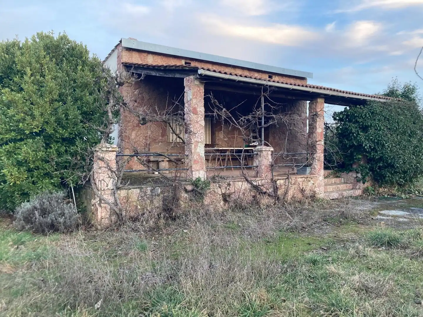 Country homes for sale in Villaturiel  with Private garden