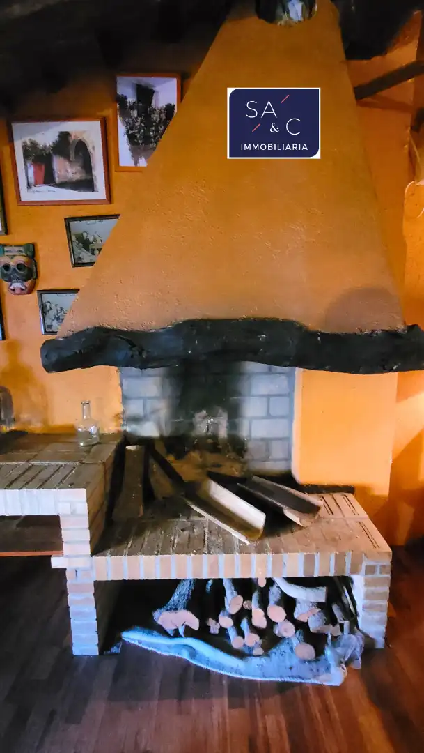 Casa adosada en venda en Almoster