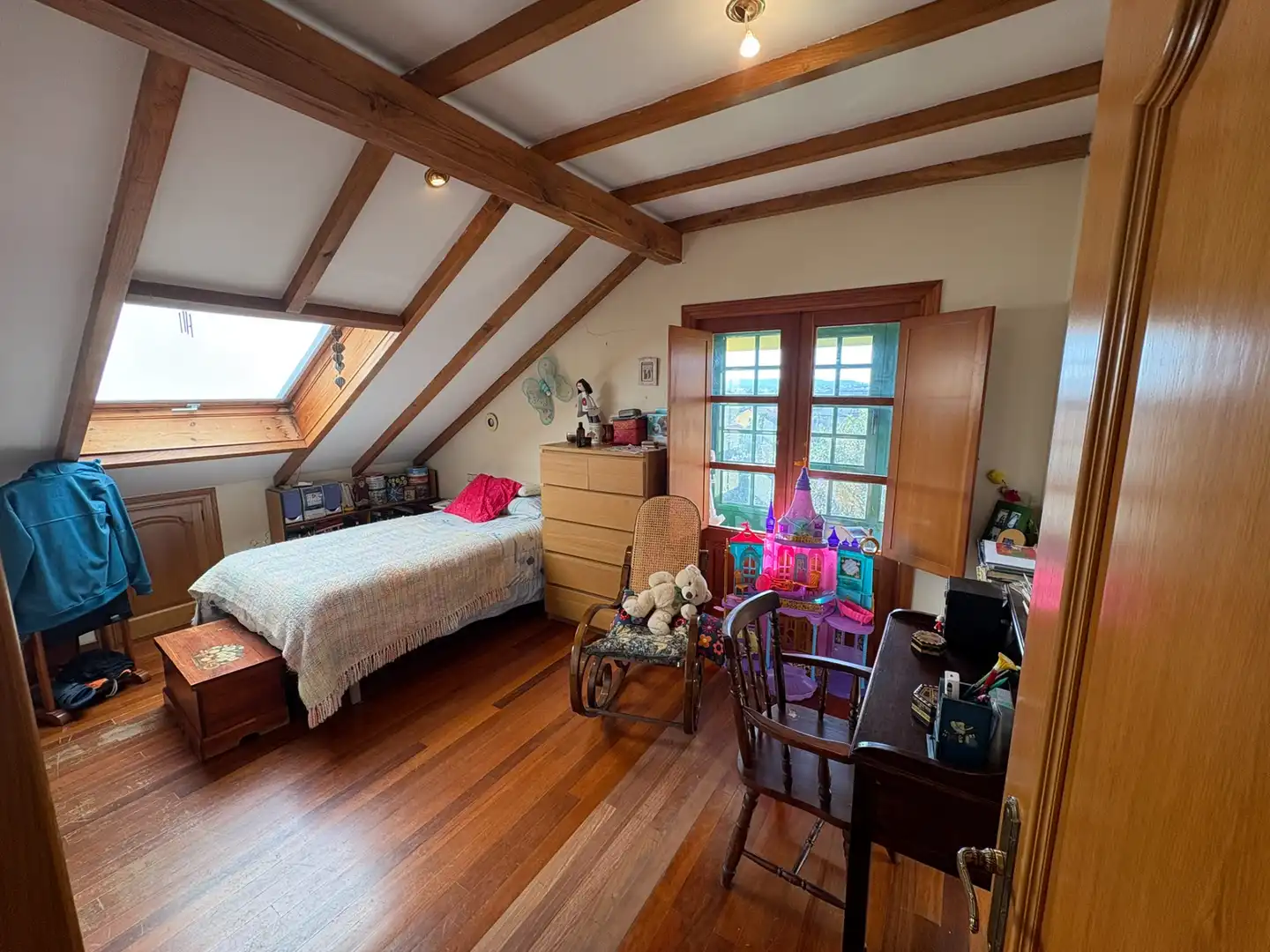 Habitación de Casa o chalet en venta en Narón con Calefacción, Jardín privado y Parquet