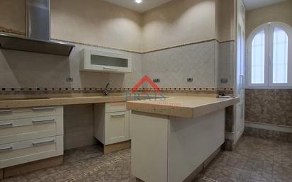 House or chalet for sale in Salesianos