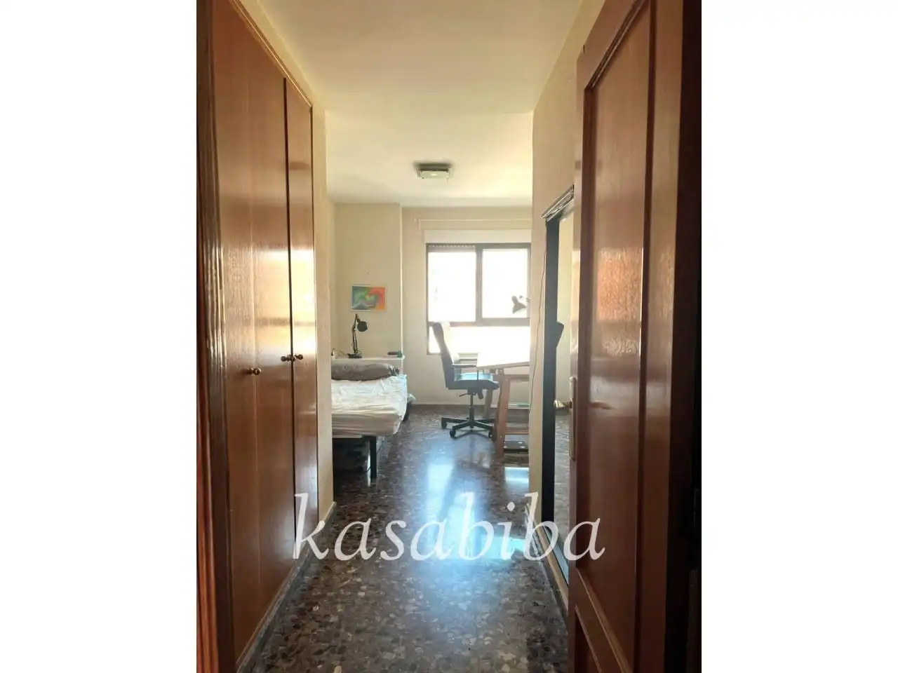 Schlafzimmer von Wohnung zur Miete in Valencia mit Klimaanlage, Heizung und Möbliert