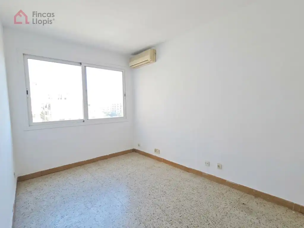 Habitación de Piso en venta en Barcelona