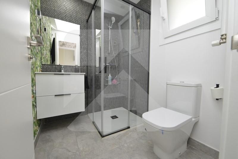 Bathroom of Single-family semi-detached for sale in Valdemoro  with Air Conditioner, Heating and Private garden