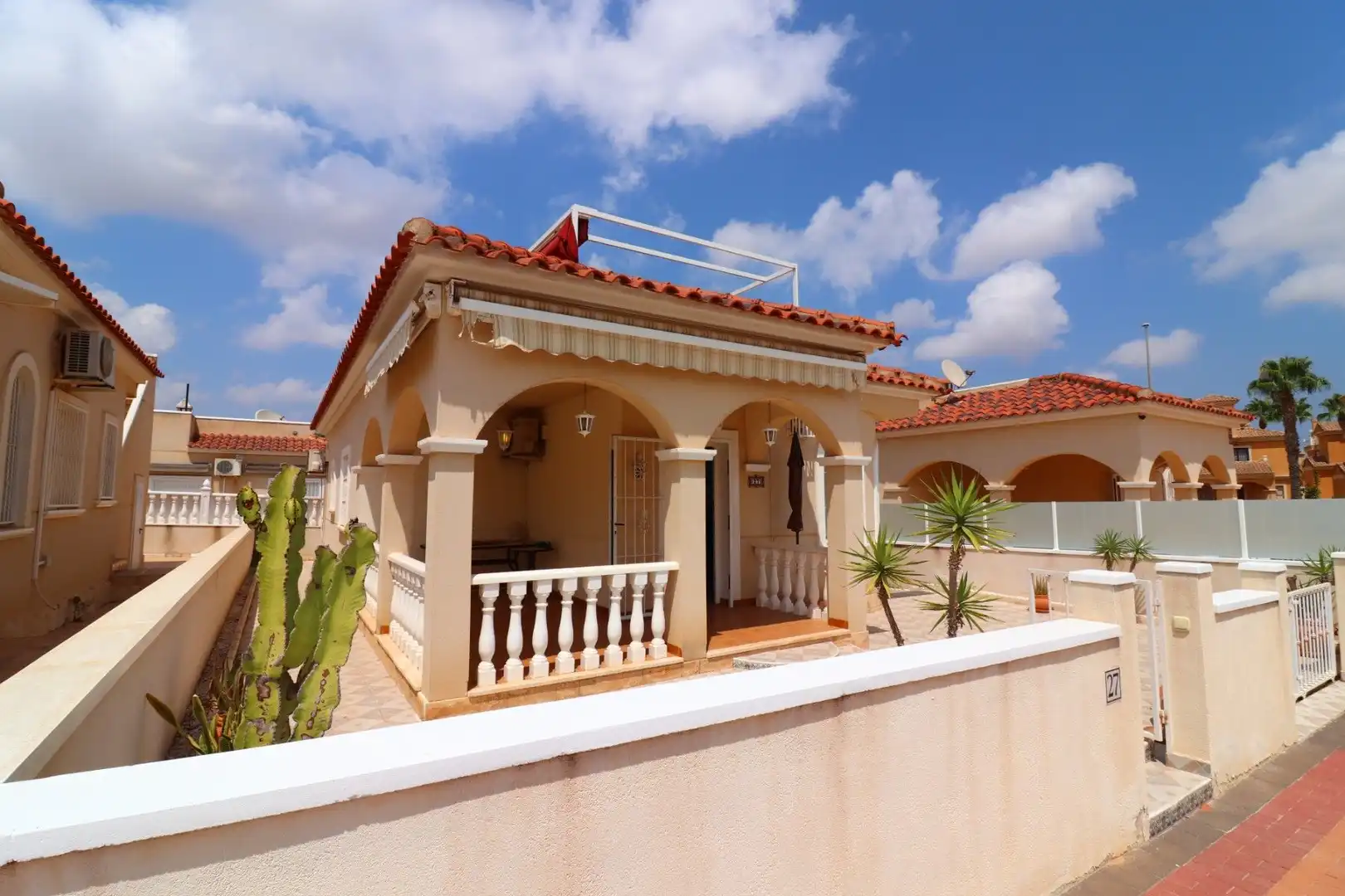 Villa con piscina in vendita a Algorfa