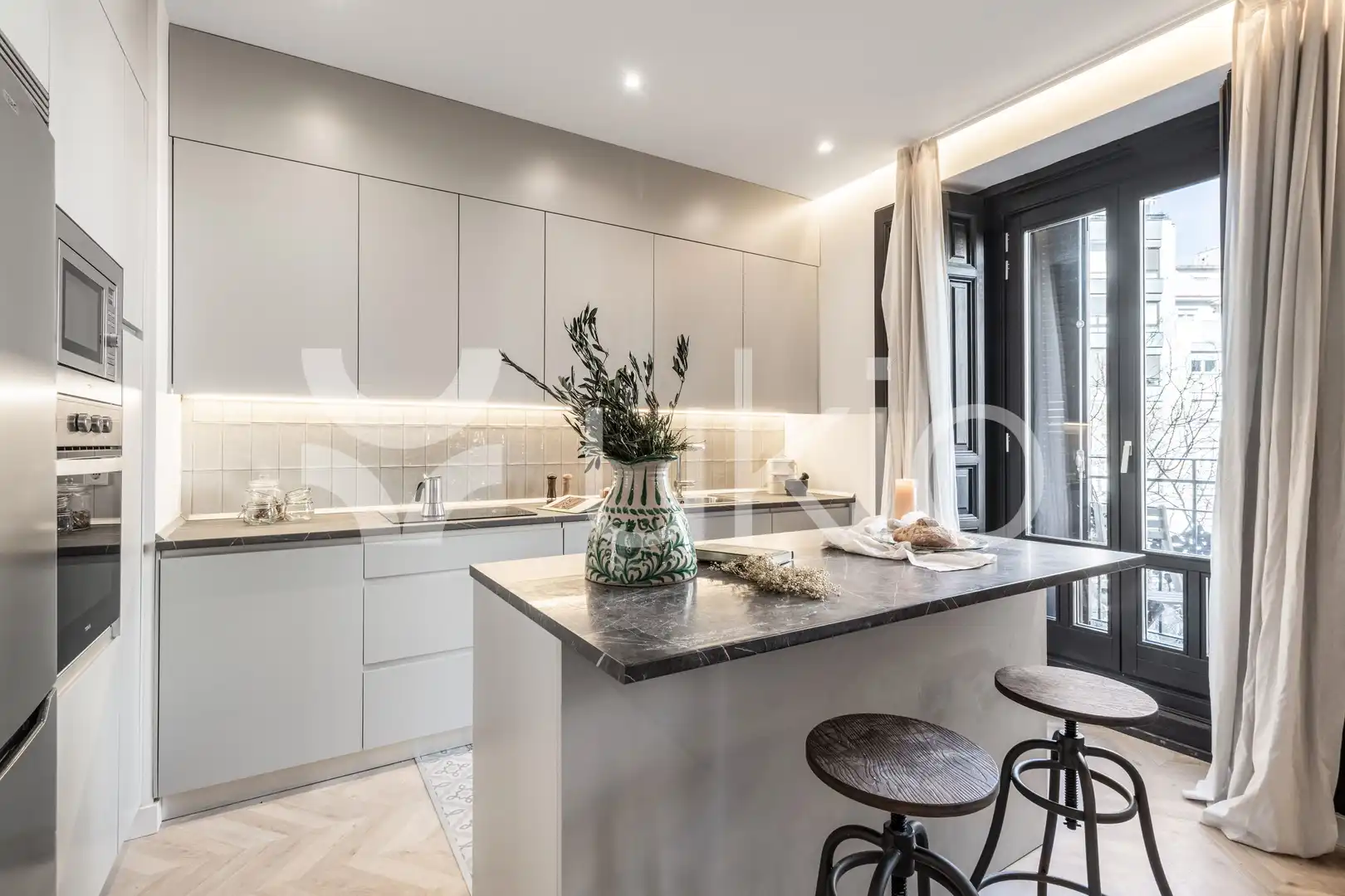 Apartament amb ascensor de lloguer a Calle de Luchana, imagen 3