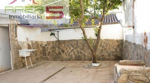 Foto 5 de Casa adosada en venta en Santa Marta, Badajoz