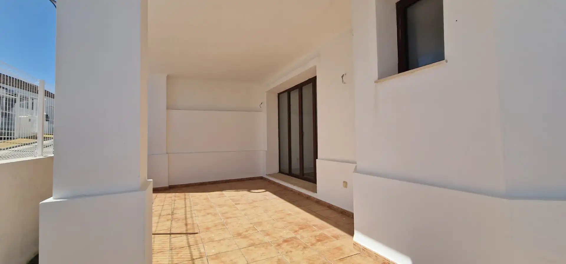 House for sale in Urbanización Doña Julia C/Higuera Village 2, imagen 7