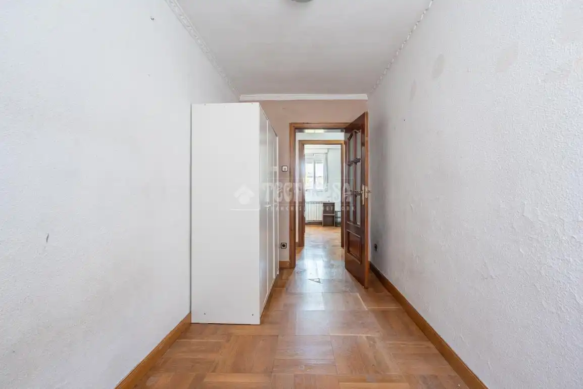 Piso en venta en Madrid con Calefacción y Trastero