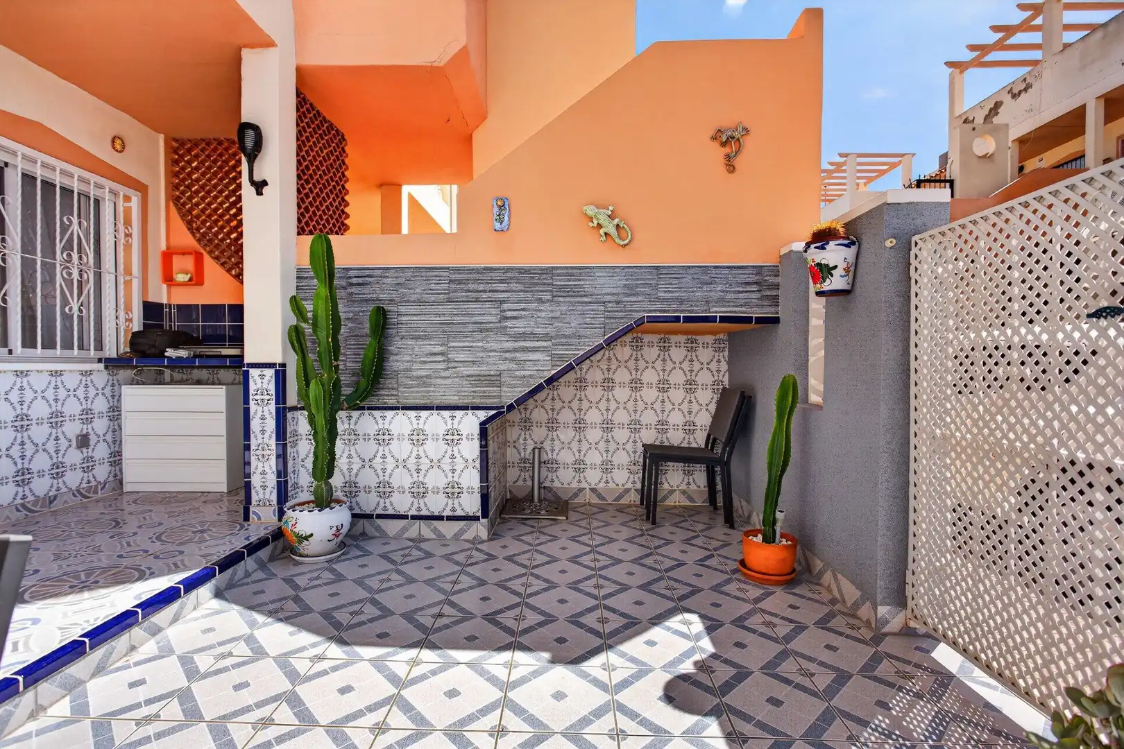 Terraza de Apartamento en venta en Orihuela con Amueblado y Lavadora