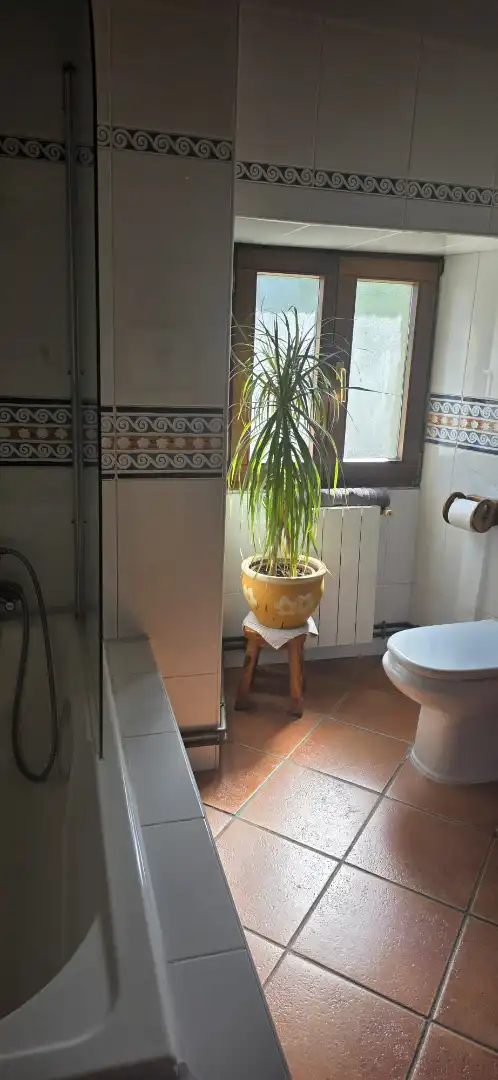 Bathroom of Detached homes for sale in Marina de Cudeyo  with Heating, Private garden and Storage room