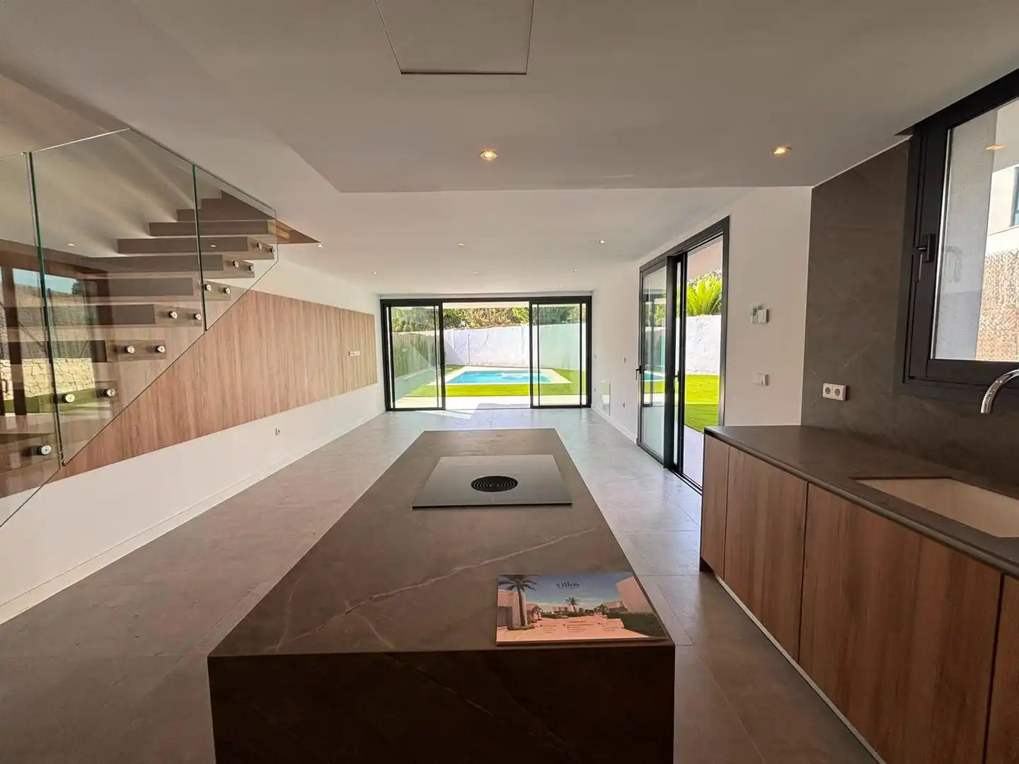 Cocina de Casa o chalet en venta en Sant Joan d'Alacant con Aire acondicionado y Piscina
