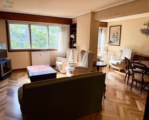 Sala d'estar de Pis de lloguer en A Coruña Capital  amb Calefacció