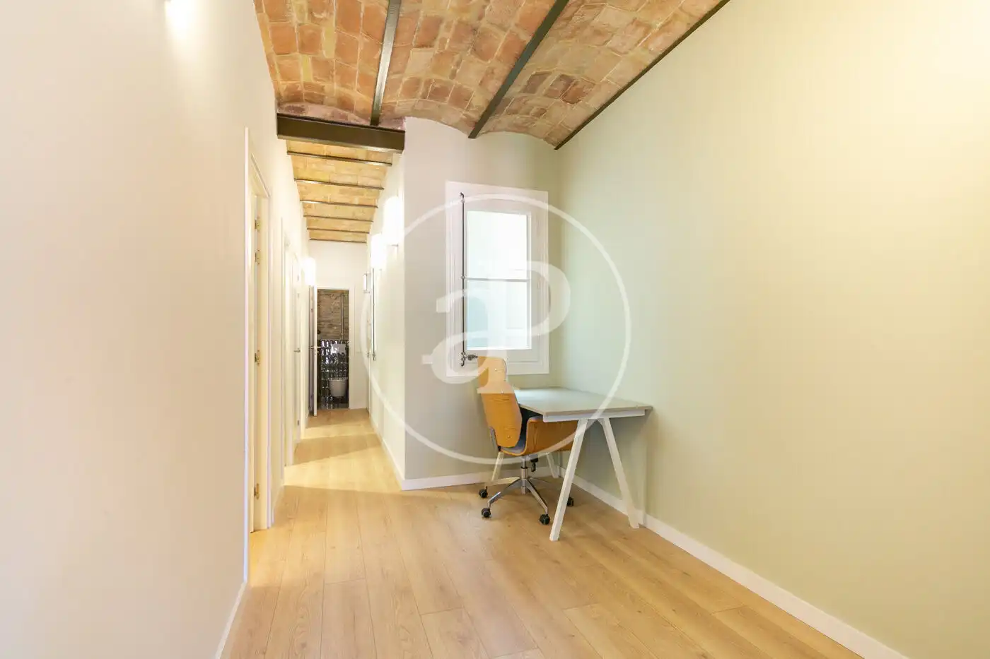 Flat for sale in Barcelona  with Air Conditioner, Heating and Balcony