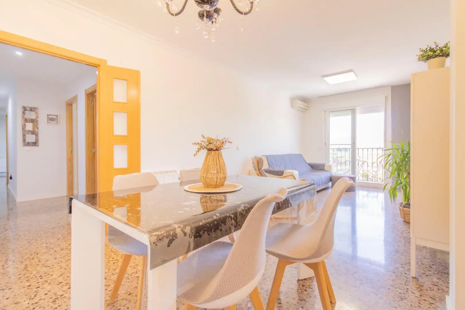 Dining room of Flat for sale in Faura  with Air Conditioner and Heating