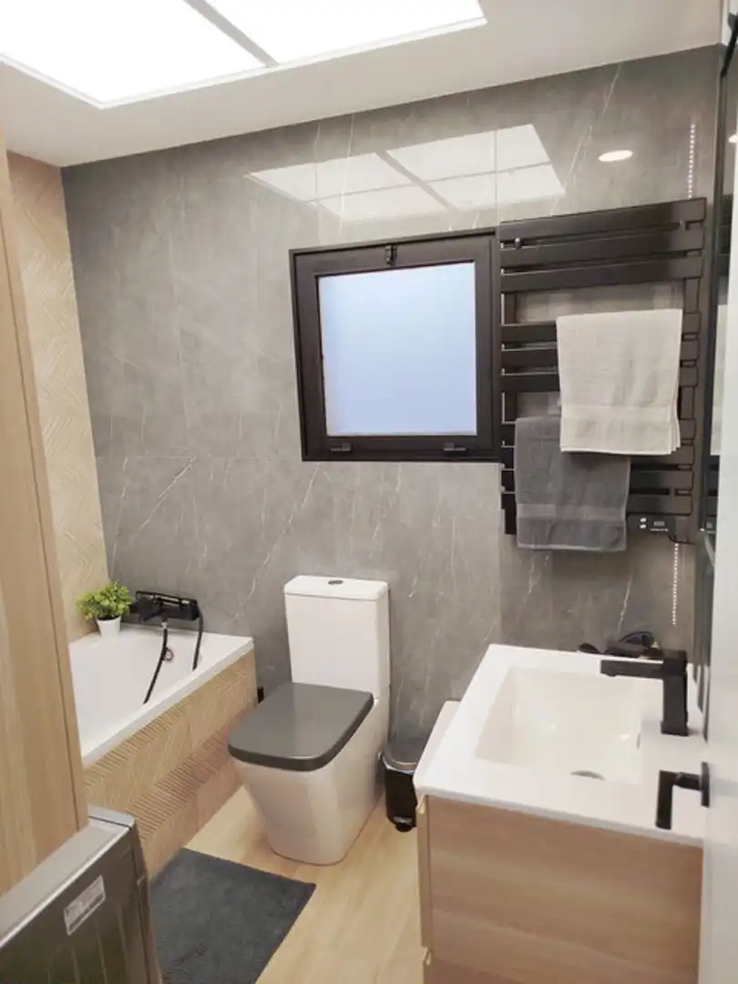 Bany de Apartament en venda en Mijas amb Aire condicionat i Terrassa