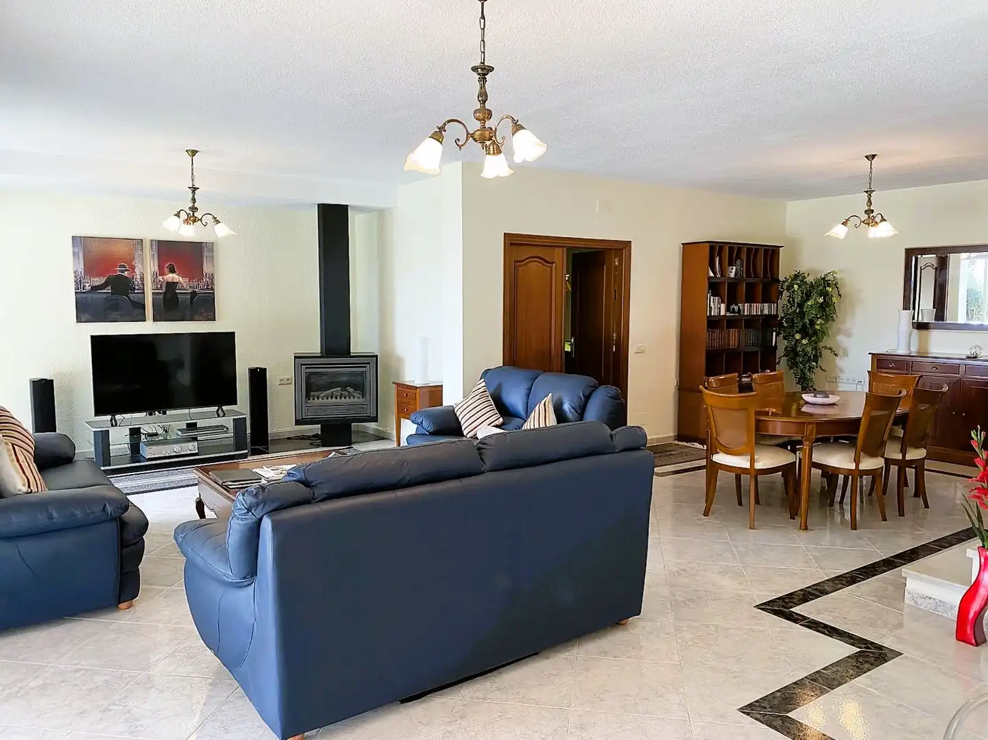 Chalet con piscina en venta en Calle Hernán Cortés 3, imagen 6