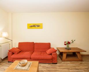 Living room of Flat to rent in Girona Capital  with Balcony