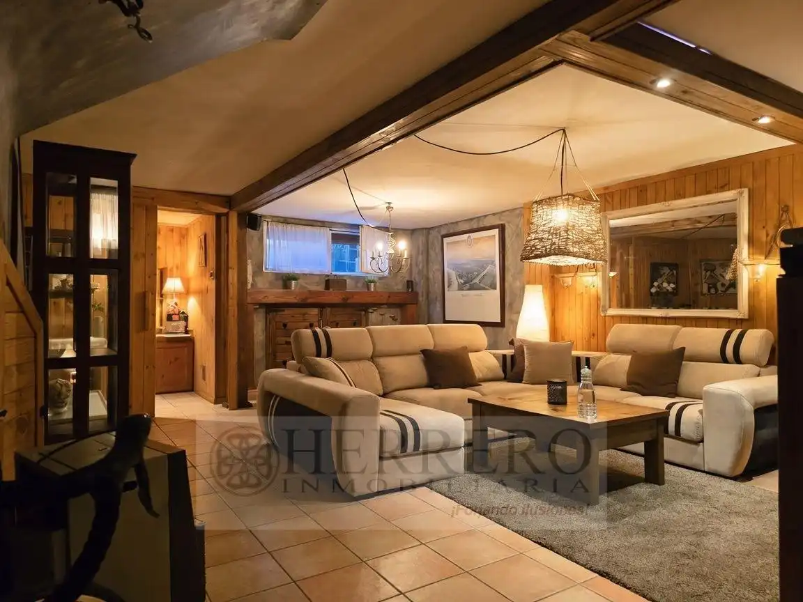 Sala de estar de Casa adosada en venta en Gandia con Aire acondicionado, Calefacción y Jardín privado