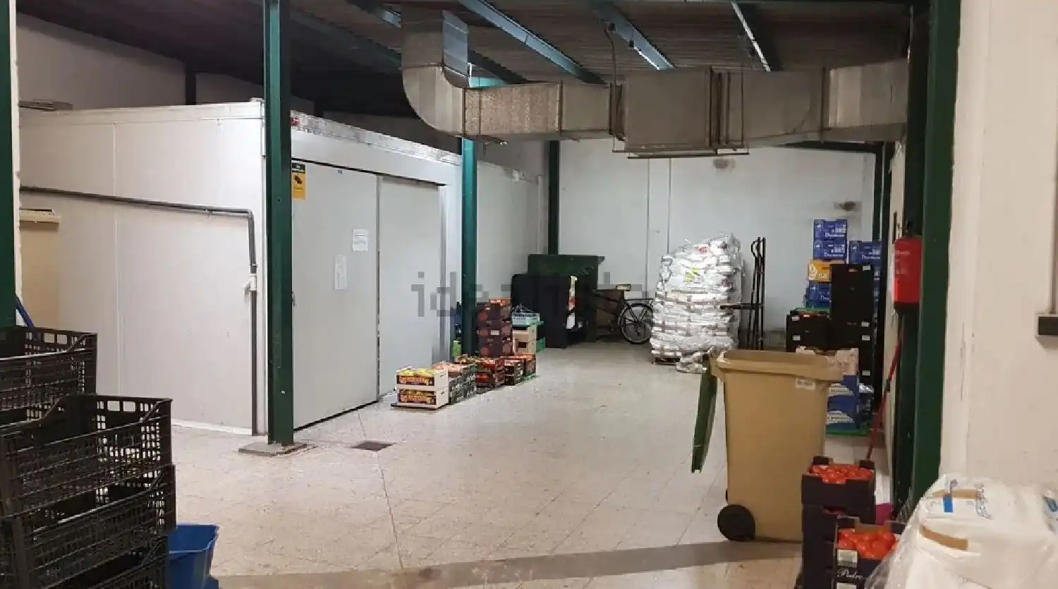 Business premises to rent in Andrés Gaos, imagen 5