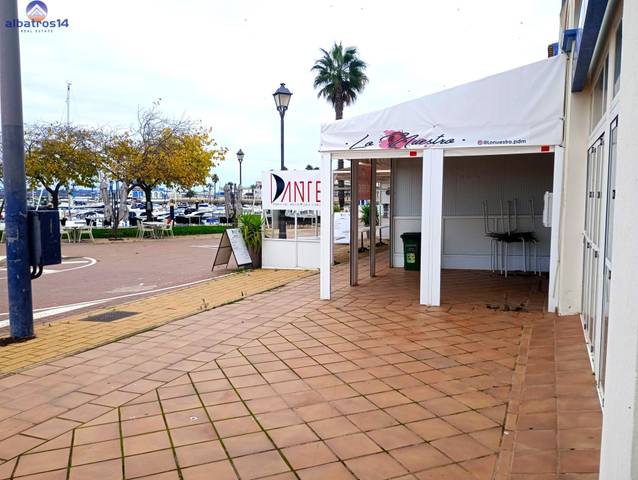 Local comercial en Venta en Avenida MOJARRAS DE LAS en Punta del Moral