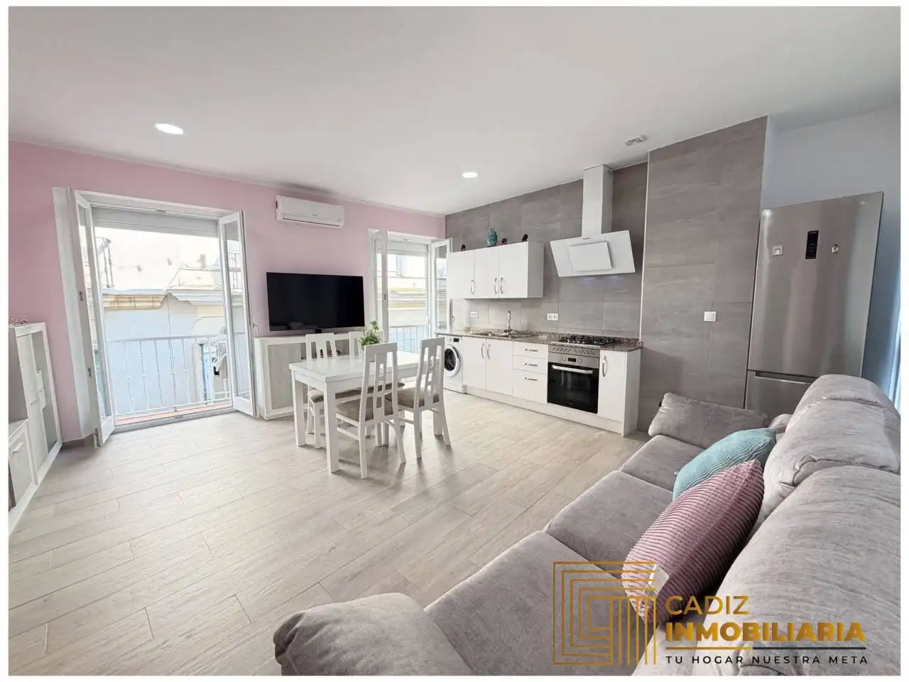 Cocina de Piso en venta en Cádiz con Aire acondicionado y Balcón
