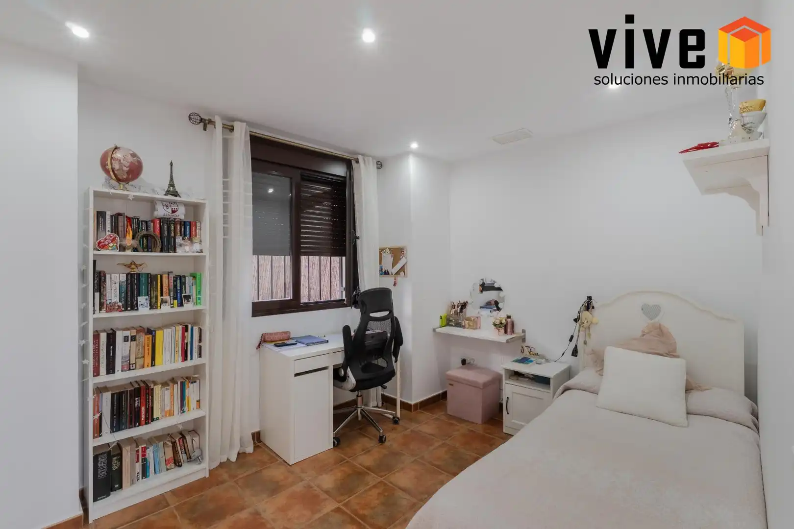 Habitación de Casa o chalet en venta en Guillena con Aire acondicionado, Calefacción y Terraza