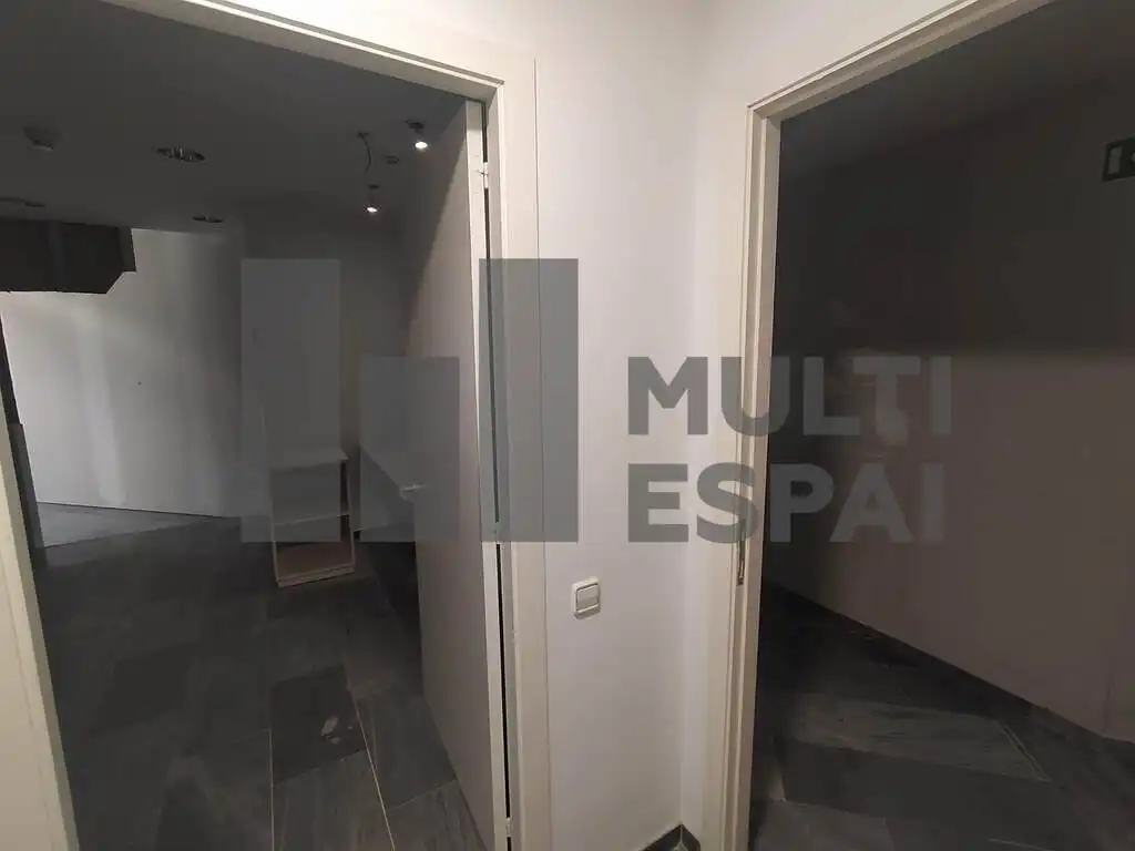 Business premises to rent in Carrer de Calàbria, imagen 19