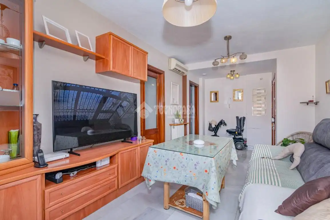 Living room of Flat for sale in Granada