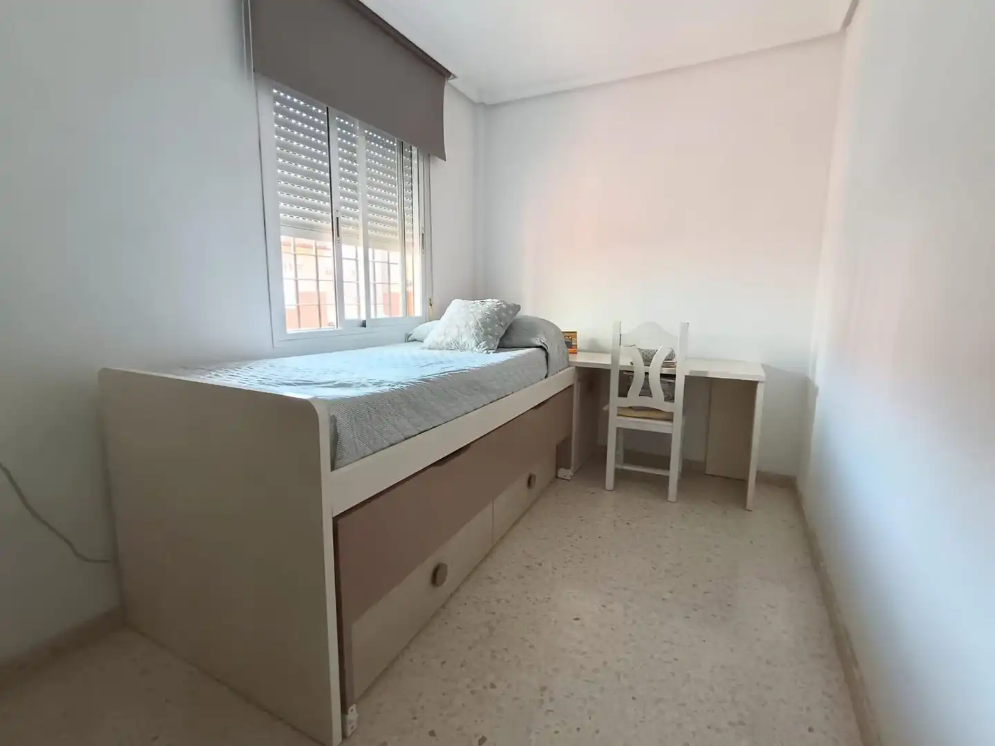 Dormitori de Casa adosada en venda en Córdoba amb Aire condicionat, Traster i Moblat
