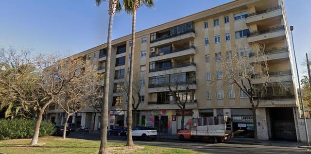 Local comercial en Alquiler en Avenida de Marià Fortuny, 82 en Llevant