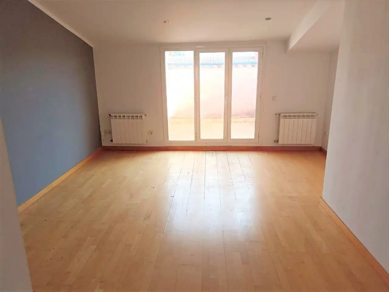 Wohnzimmer von Maisonette zum Verkauf in Torelló