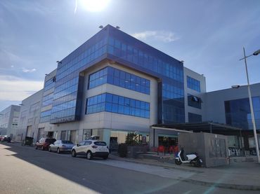Oficina con ascensor en venta en Barrios rurales del oeste