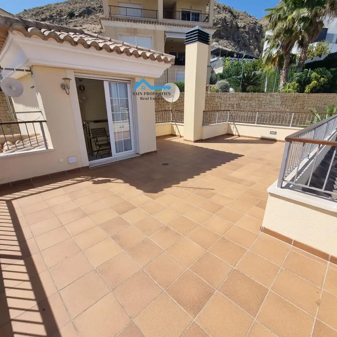 Villa mit Terrasse zum Verkauf in Golf Bahía, imagen 26