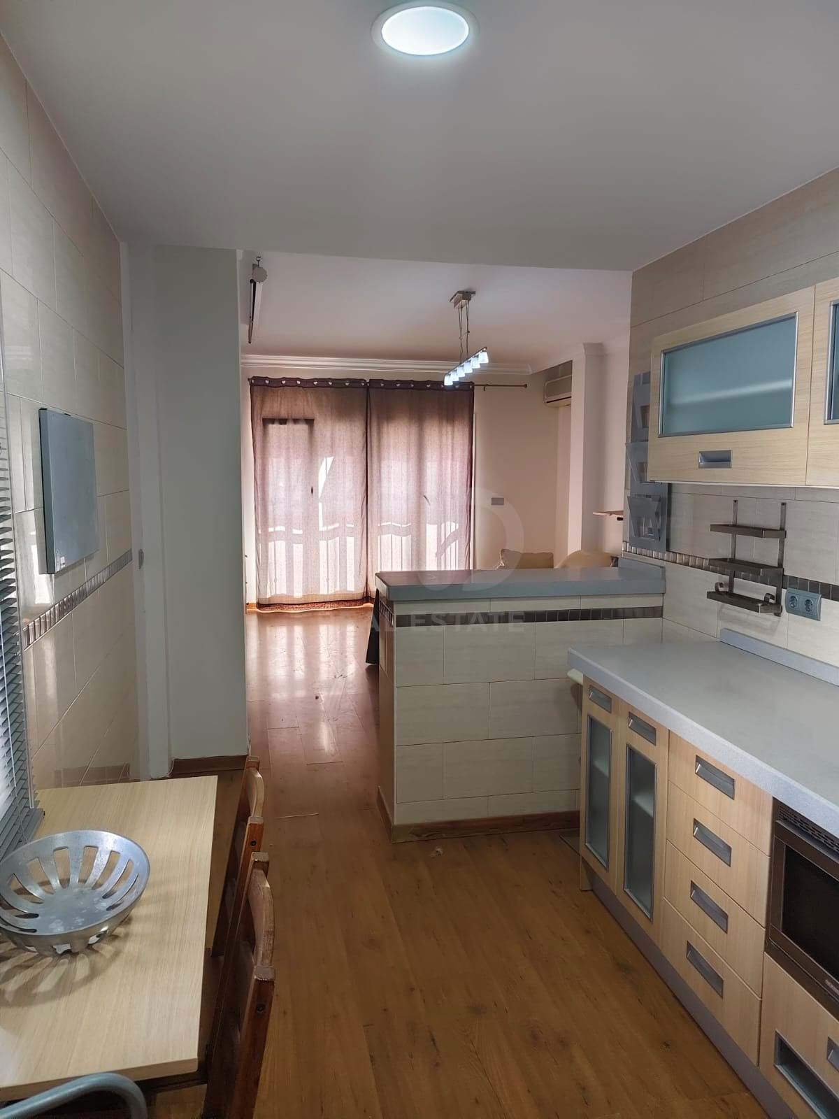 Cuina de Àtic en venda en Écija amb Aire condicionat, Calefacció i Terrassa