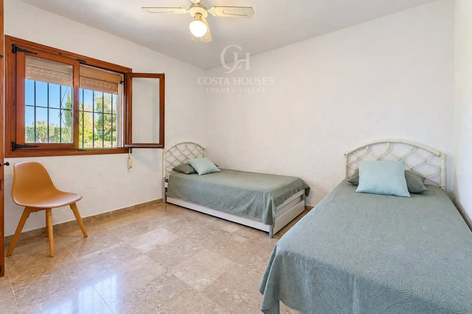 Habitación de Casa o chalet en venta en Partides comunes - Adsubia