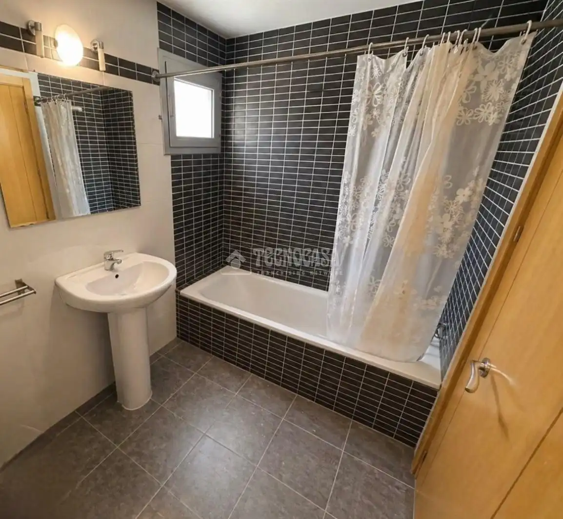 Baño de Piso en venta en Collado Villalba con Calefacción, Terraza y Trastero