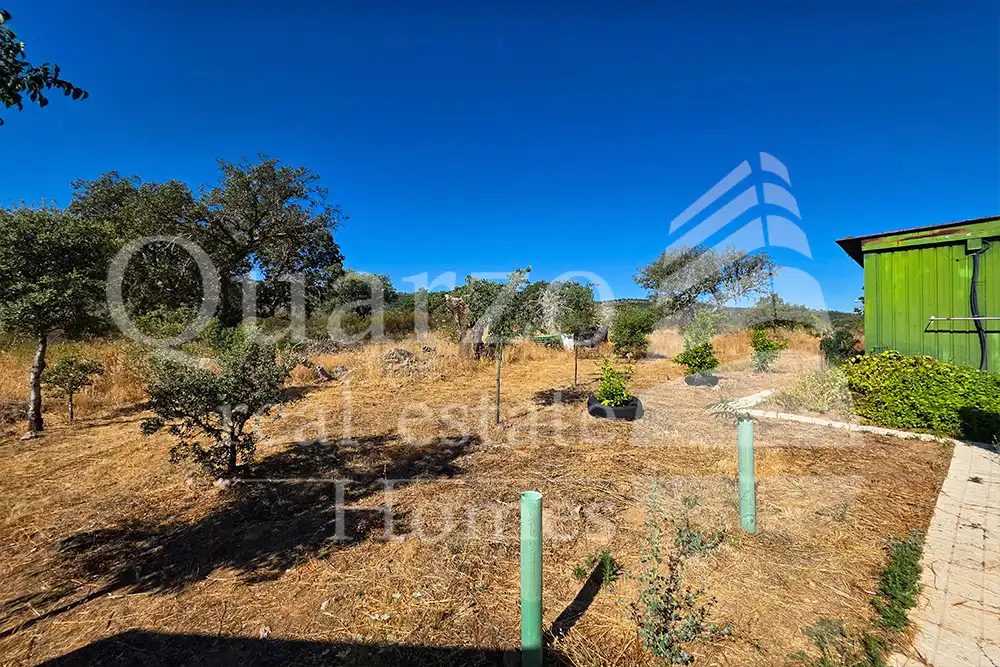 Finca rústica en venta en Cáceres con Calefacción, Jardín privado y Trastero