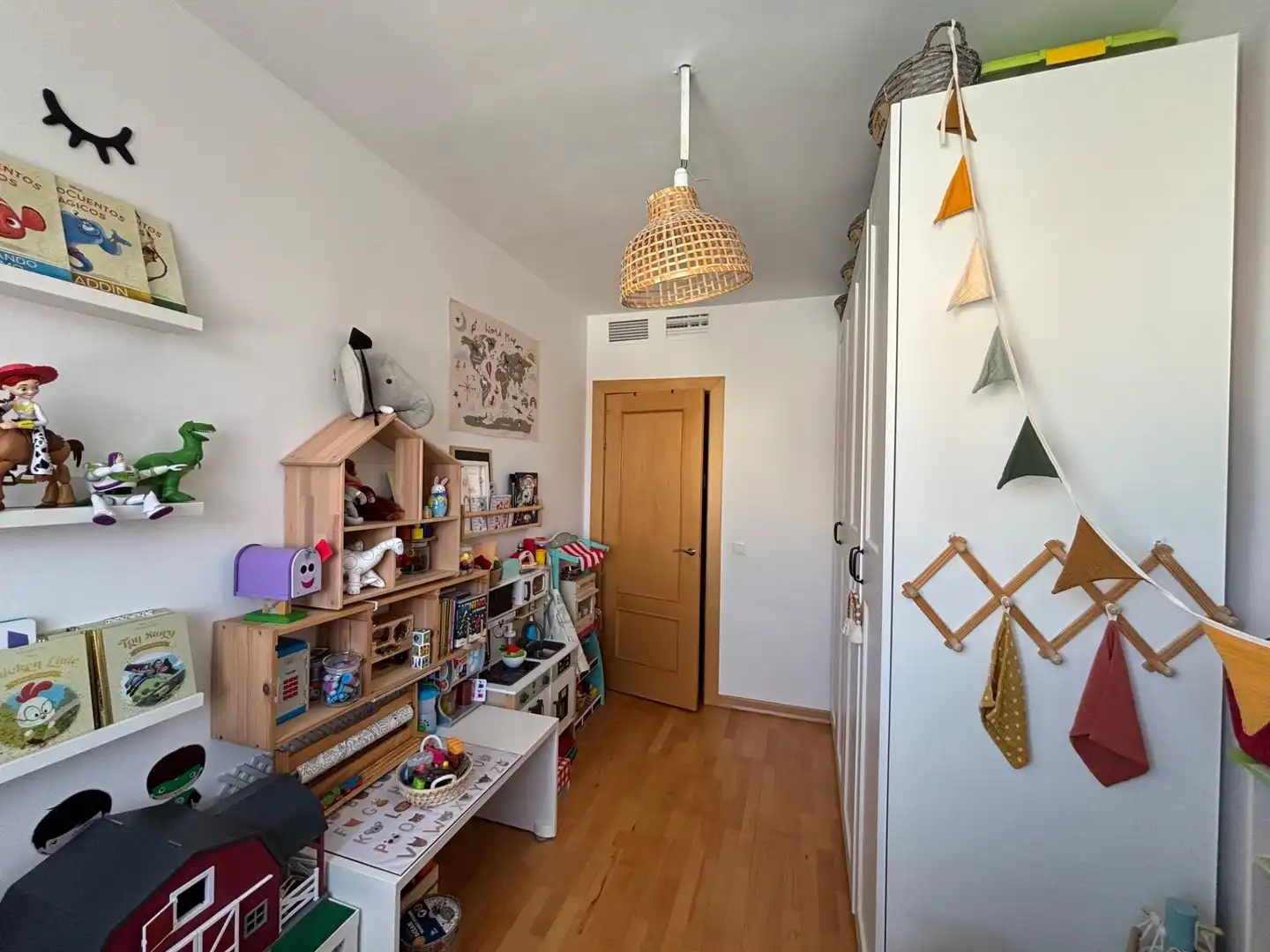 Flat for sale in Zona de la Vega