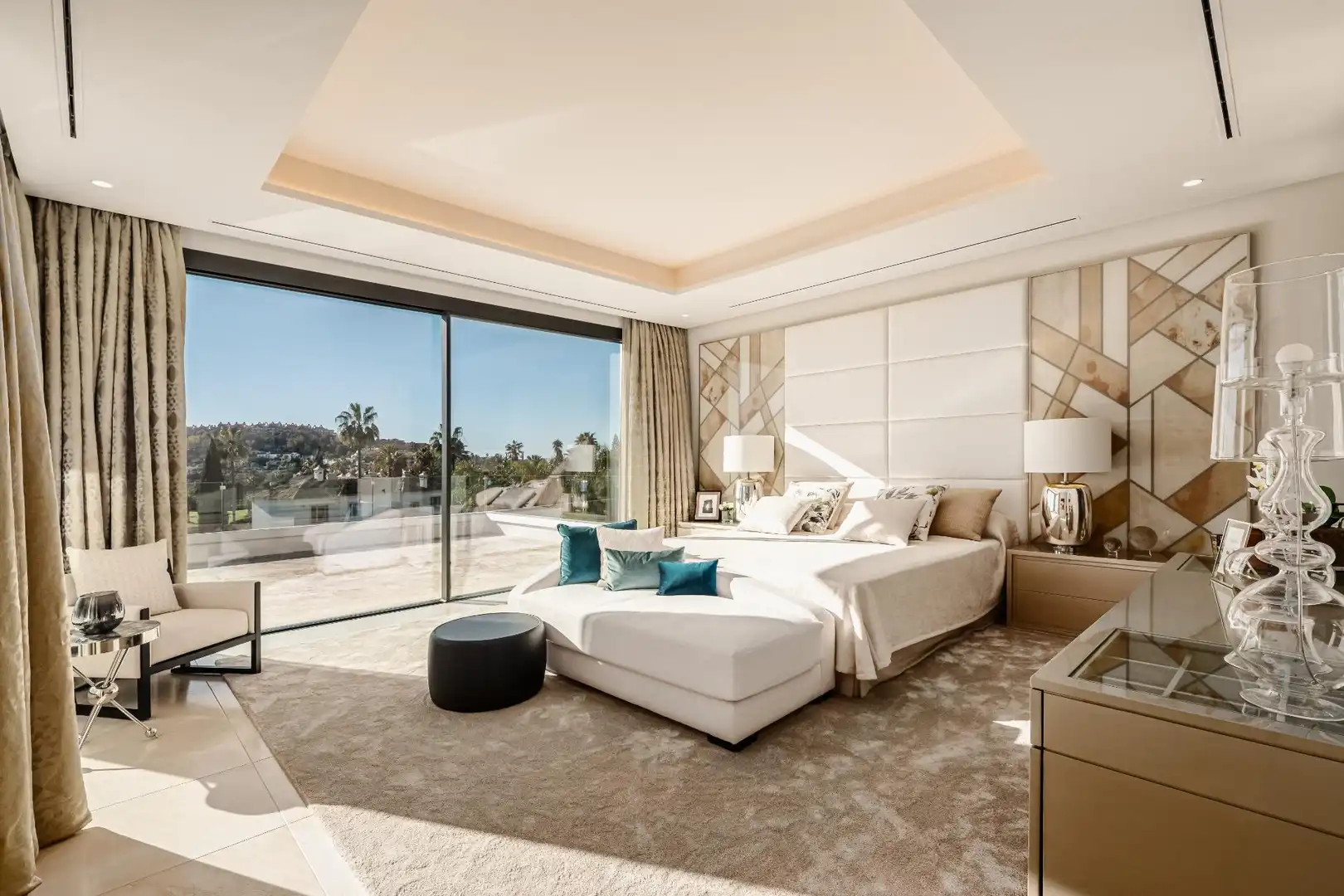 Villa mit Pool zum Verkauf in Nueva Andalucía, imagen 14