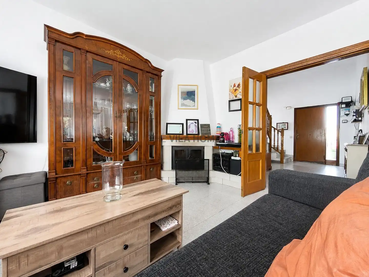 Sala d'estar de Finca rústica en venda en Vilanova i la Geltrú amb Aire condicionat