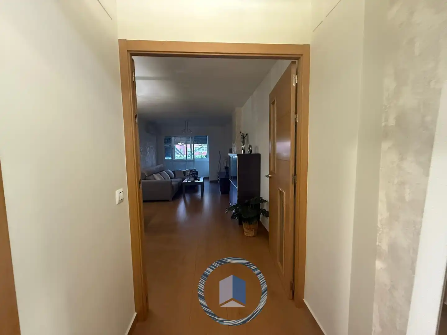 Wohnung zum Verkauf in Montequinto mit Terrasse, Schwimmbad und Möbliert