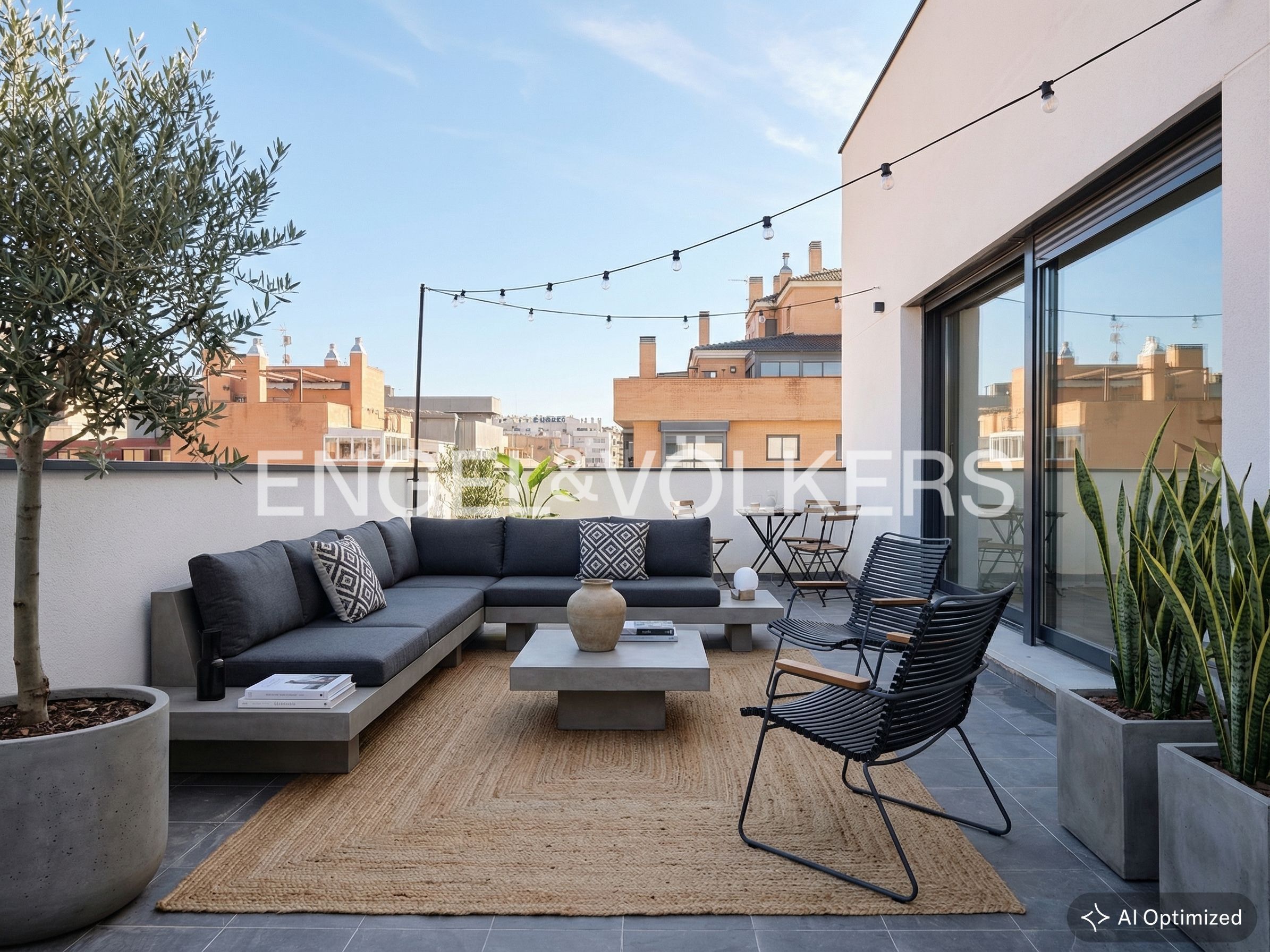 Terrassa de Àtic de lloguer en  Madrid Capital amb Aire condicionat, Calefacció i Jardí privat