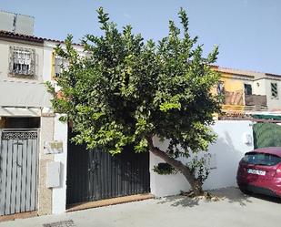 Exterior view of Single-family semi-detached for sale in Jerez de la Frontera